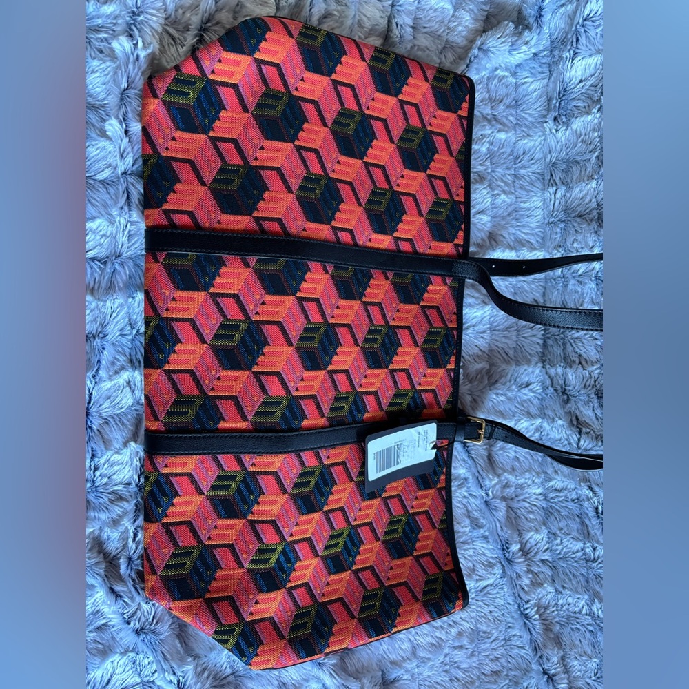 NWT!! MCM tote Bag